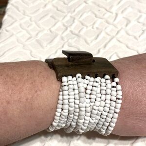 Bracelet White glass Beads Wooden clasp multi strand 8” long 2.5” wide